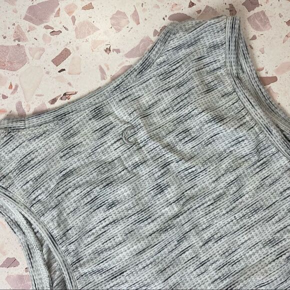 Zyia Active Heathered Ribbed Front Tie Tank grey Heathered color - Picture 7 of 7